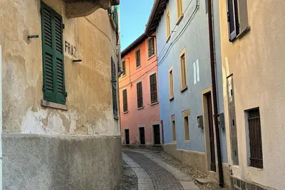 Image de Charming two bedroom apartment with twin balconies near Stresa