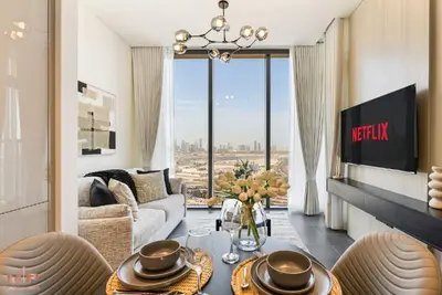 Image de Elegant 1br Waterfront Living | The Crest Tower B