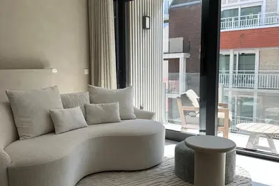 Image de High-end designer apartment 100 meters from the beach – Nieuwpoort