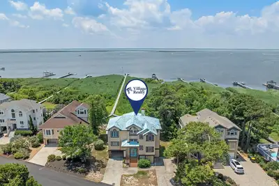Image de Soundfront, Private Pool, Hot Tub, Pier, Rec Room