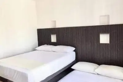 Image de Luxury Villa | Private Pool, Hot Tub, Game Room, Gym, Bbq