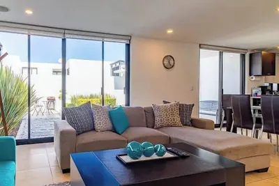Image de Monet Aac Grand Stay for 8 Guests | Sisu Homes