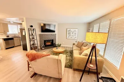 Image de Maison tranquille 2 chambres avec clim à charmant Spokane