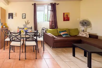Image de Le Lamentin - Patio - Tv
