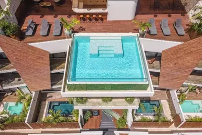 Image de Luxurious 2br Penthouse-Tulum with private rooftop & pool. Great location/views.