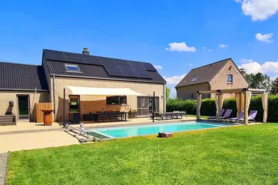 Maison de campagne avec piscine privée