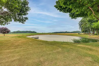 Image de Unplug & Unwind! Romulus Family Gem w/ Swim Pond