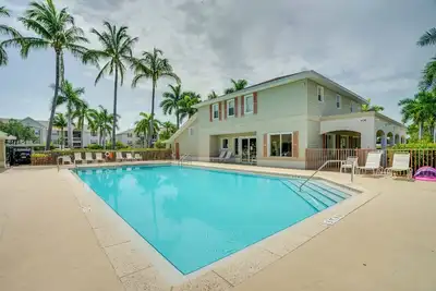 Image de Walk to Shops & Eats! Cape Coral Extended Escape