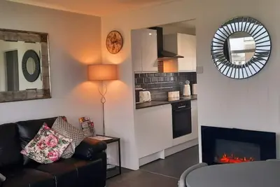 Image de Light & airy chalet, short stroll to the beach. Nr Norfolk Broads & Gt Yarmouth