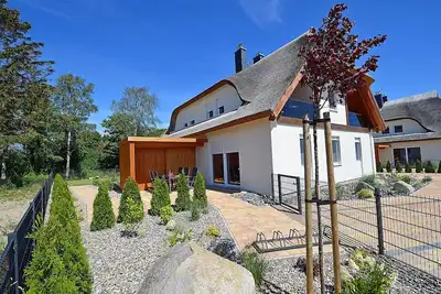 Image de Maison de vacances sur 2 étages, emplacement calme, à environ 1, 3 km de la plage de sable (mer Baltique)