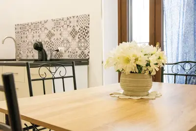 Image de Mimì's House: Comfort in the Medieval Village of Nettuno