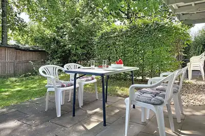 Image de Confortable appartement pour 4 personnes avec Wifi, piscine, Tv, terrasse et animaux admis