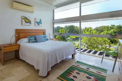 Image de Rooftop Pool Condo in Mérida Near Plazas