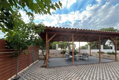 Image de Dimitra's Guesthouse - Family home with Garden and Gazebo
