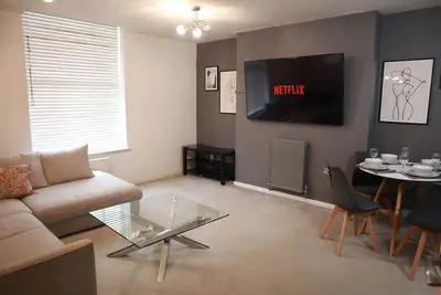 Image de Luxury Modern Flat Bhx Nec Jlr Solihull Hospital with Free Secured Parking