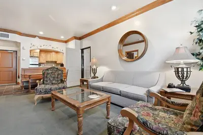 Image de Villa 2080 1 Bed 1 Bath Full Kitchen in the heart of Midway Utah