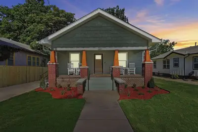 Image de The Cheyenne Collection in Downtown Tulsa: Sleeps 10