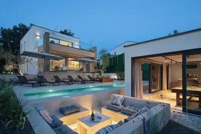 Image de Luxurious home in Buje