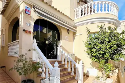 Image de Detached 3-Bed Villa with Shared Pool near La Zenia, Orihuela Costa