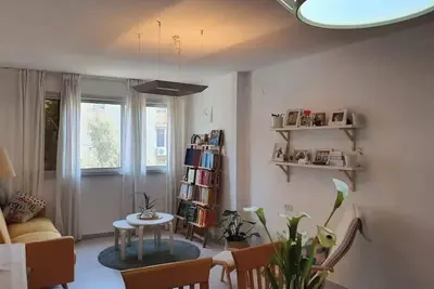 Image de Tranquil 1-bedroom apartment with Ac in vibrant Tel Aviv-Yafo