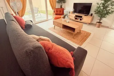 Image de Appartement avec jardin et piscine - 4 pers.
