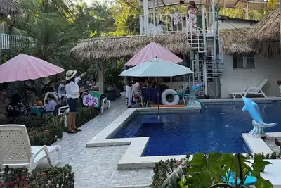 Image de Charming 3-bedroom house with Ac, pool and palapa in tranquil Los Cobanos.
