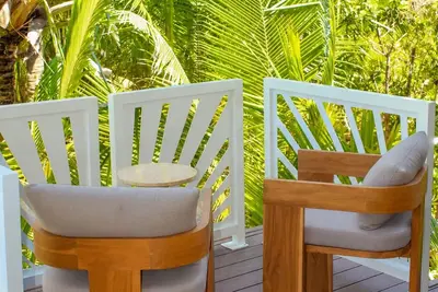 Image de Low Cay / Luxury Oceanfront Estate, 916ft of coast near Pete's Pub & Abaco Club