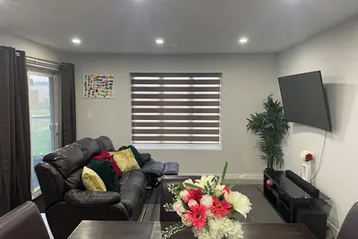 Image de Lakeview 2 Bedroom Walkout Suite with Trail View