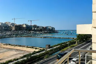 Image de Perfect 3br Apartment with Coast View - Fl 1
