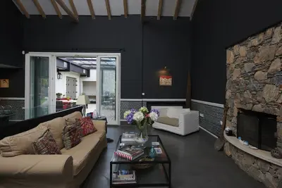 Varaba Country House