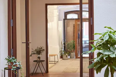 Image de 60 Balconies Design