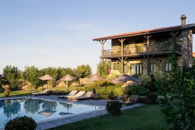 Seki Cottages