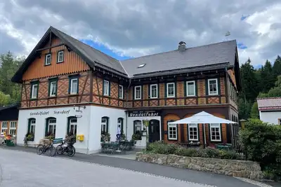 Image de Maison de vacances confortable Ă KneĹľice