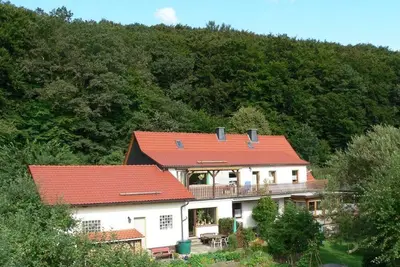 Image de Maison de vacances tranquille avec terrasse