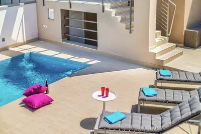Villa moderne à Salakovci avec piscine privée