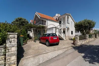 Image de Appartement à Petrcane près de la mer