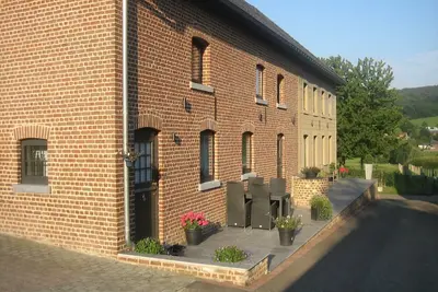 Image de Maison à Epen avec Jardin & Barbecue