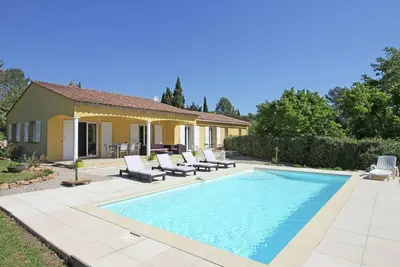 Image de Villa pour enfants avec piscine privée