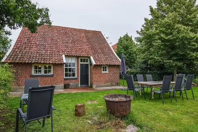 Image de Ferme א Enschede avec terrasse