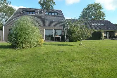 Image de Maison de vacances à Langweer près de la forêt