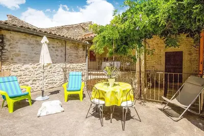 Image de Charme de Montclus : Vues et Calme