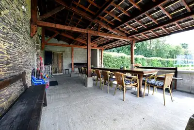 Image de Maison de vacances א Lierneux avec jardin