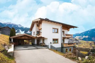 Image de Chalet avec terrasse panoramique à Zell am Ziller