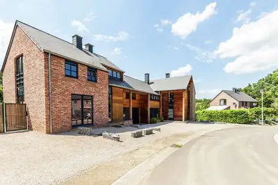 Image de Maison Ă Bomal Durbuy avec wellness et jardin