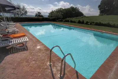 Ferme à Proceno avec piscine panoramique
