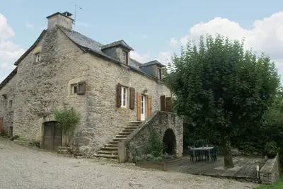 Image de Maison de vacances cosy avec jardin Ă Saint-Geniez-d'Olt