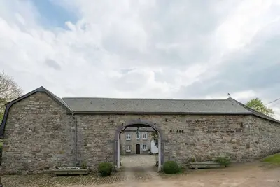 Image de Ferme médiévale avec jardin privé