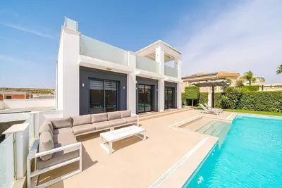 Image de Villa confortable à Torremendo avec piscine privée