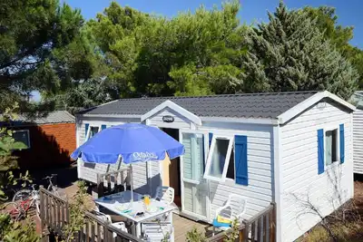 Image de Mobil-home avec jardin
