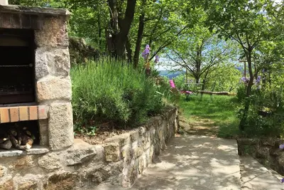 Image de Maison de vacances indépendante sur une colline